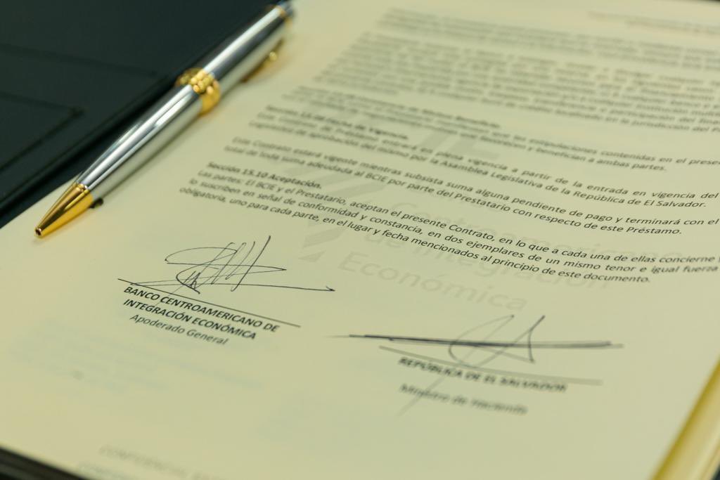 Gobierno y BCIE firman convenio de financiamiento para fase 3 del Plan Control Territorial gobierno-y-bcie-firman-convenio-de-financiamiento-para-fase-3-del-plan-control-territorial